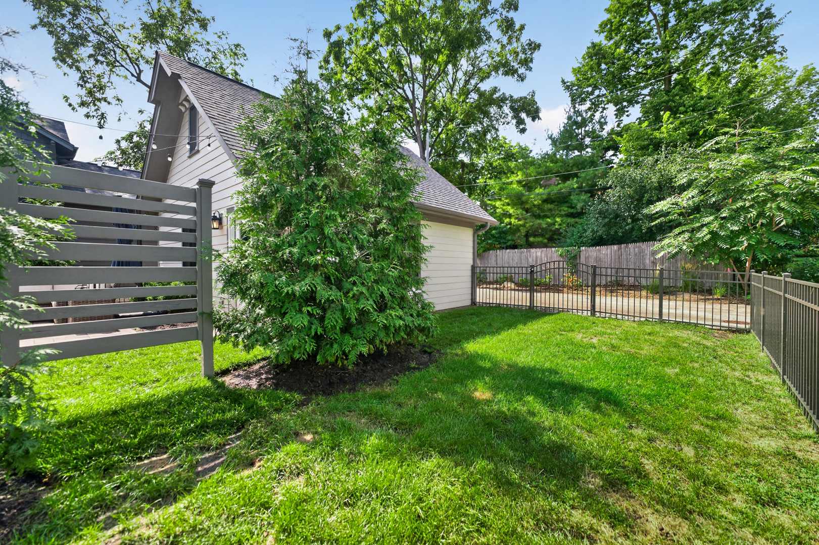 406 S River Lane Property Photo 49