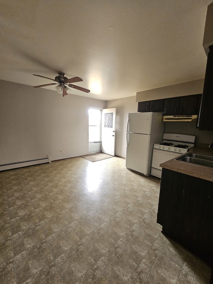 1450 Getzelman Drive 2e Property Photo 3