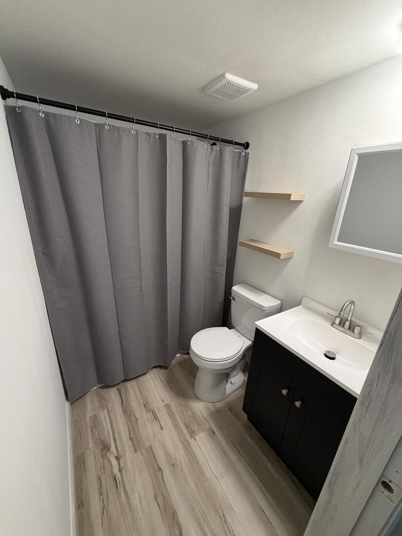458 N West Street Property Photo 14