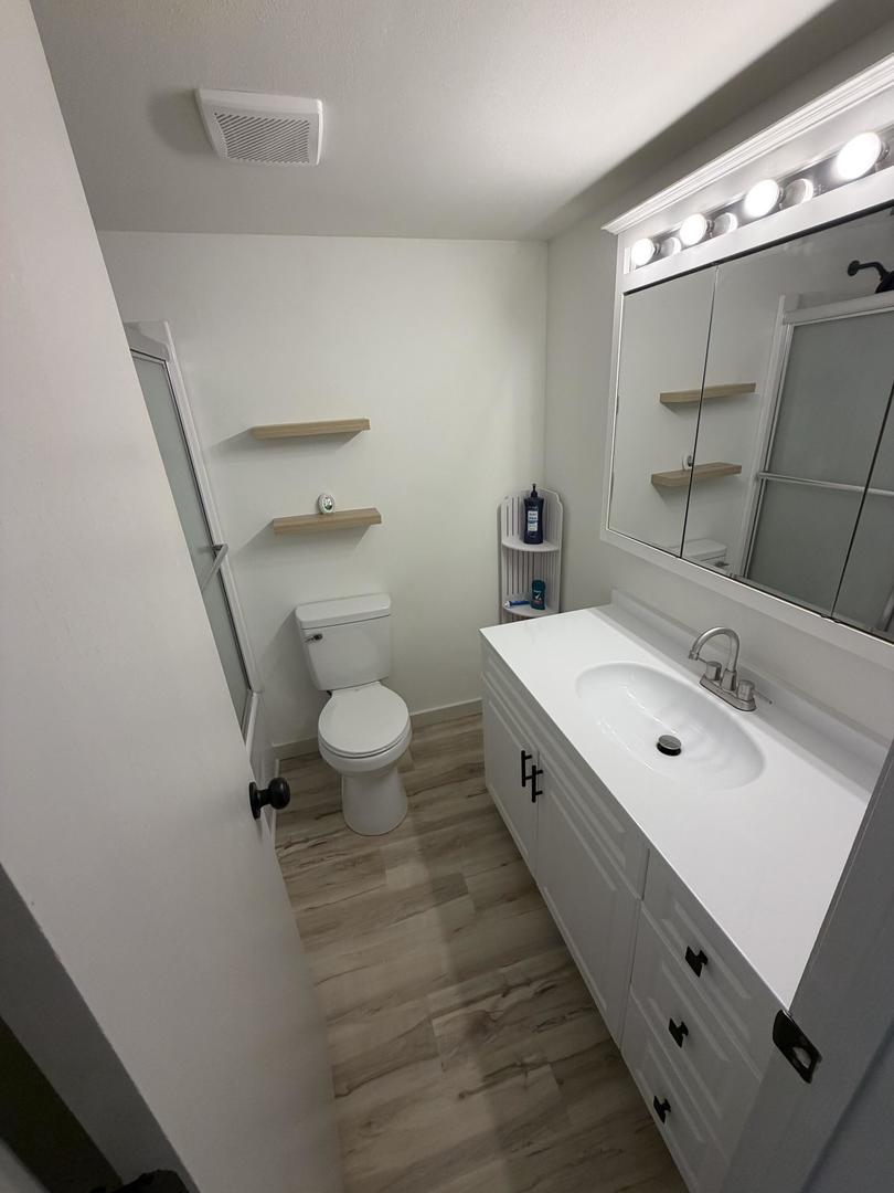 458 N West Street Property Photo 17