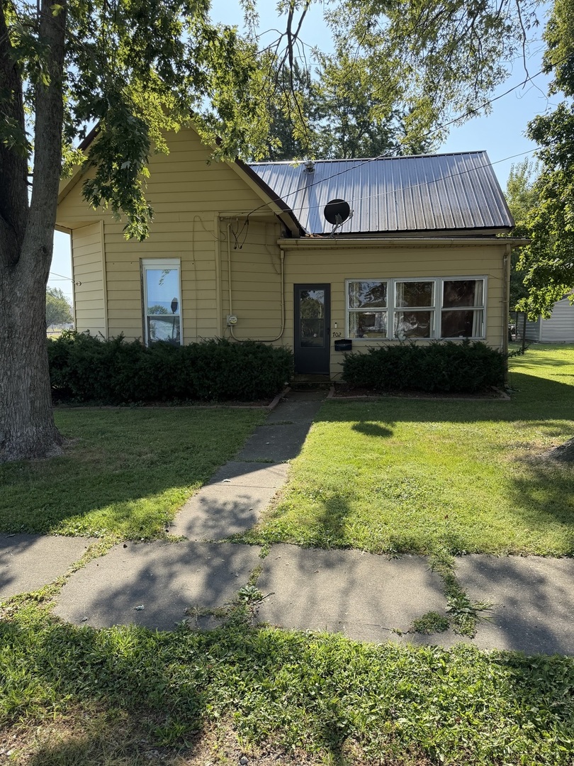 702 Penina Street Property Photo 1