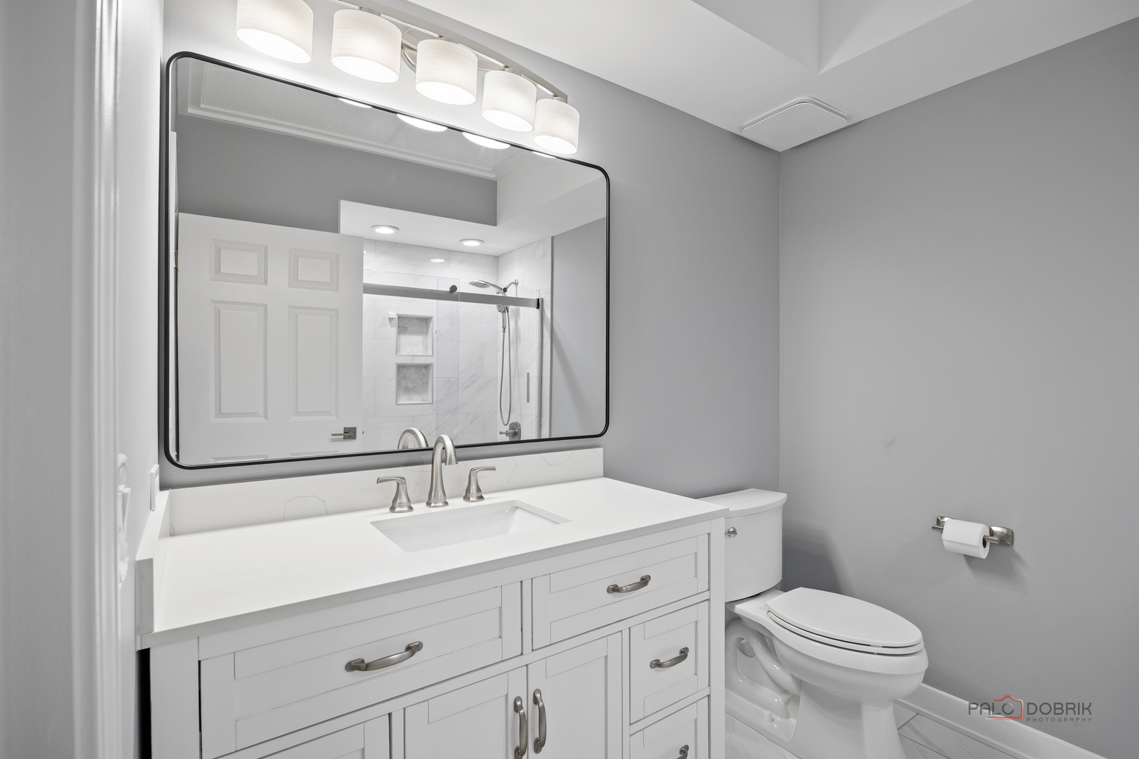 8711 W Bryn Mawr Avenue 609 Property Photo 12