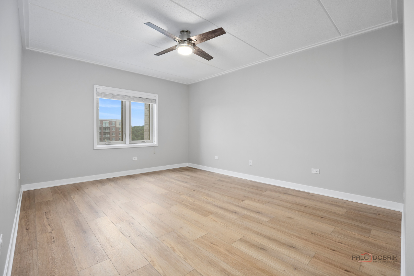 8711 W Bryn Mawr Avenue 609 Property Photo 16