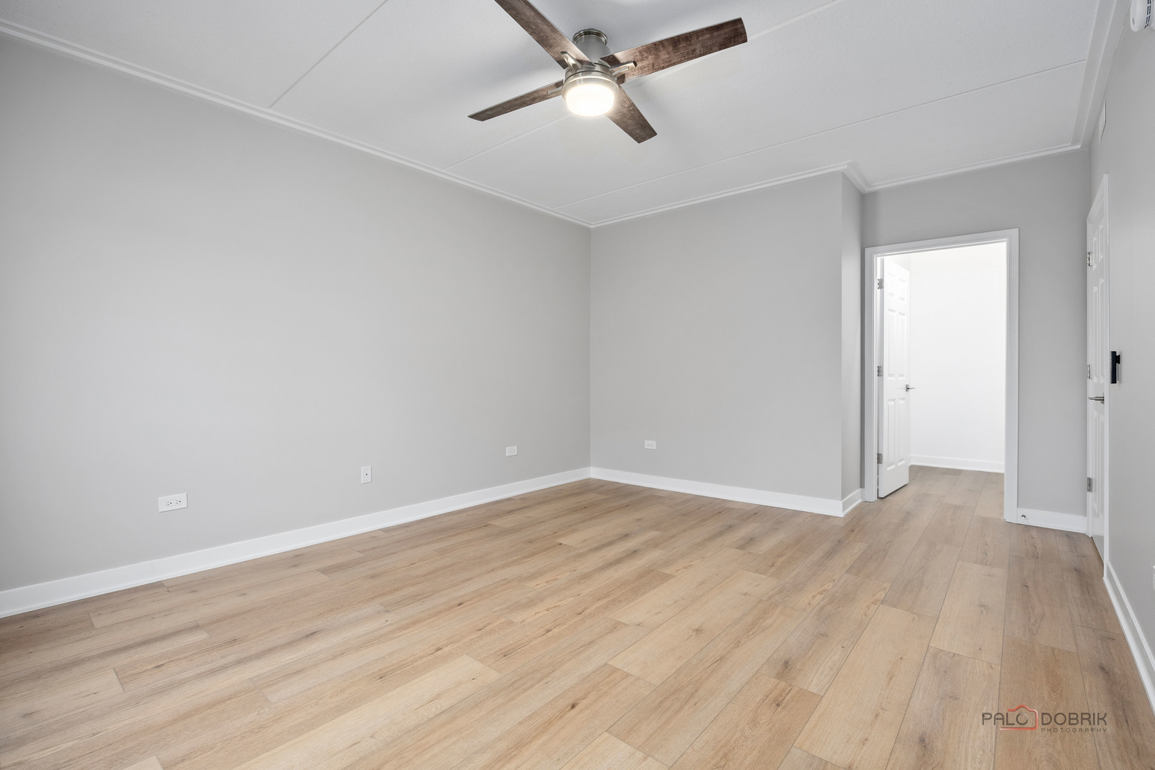 8711 W Bryn Mawr Avenue 609 Property Photo 17
