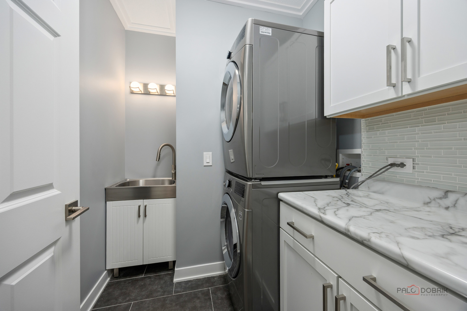 8711 W Bryn Mawr Avenue 609 Property Photo 19