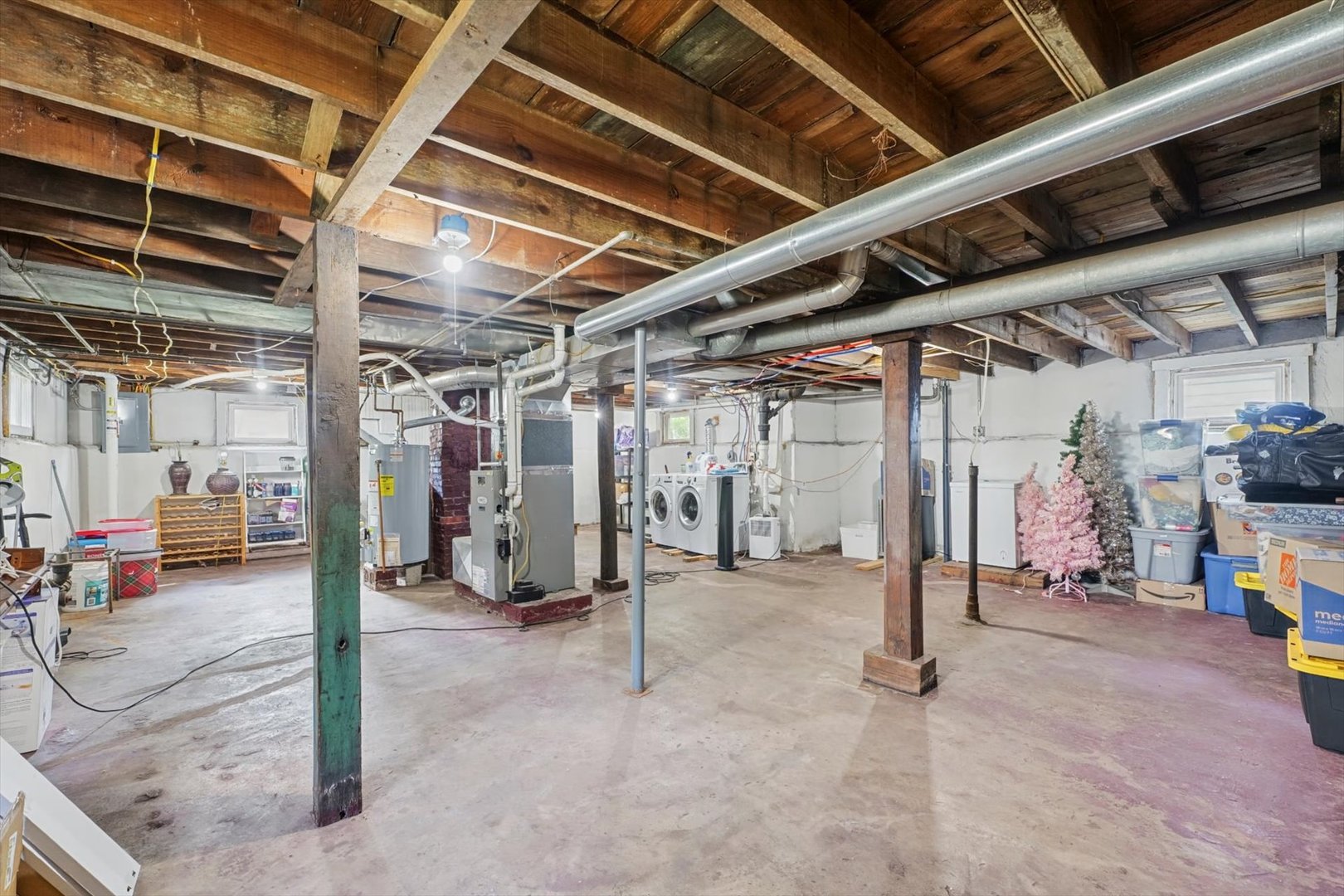 1509 W Clark Street Property Photo 24