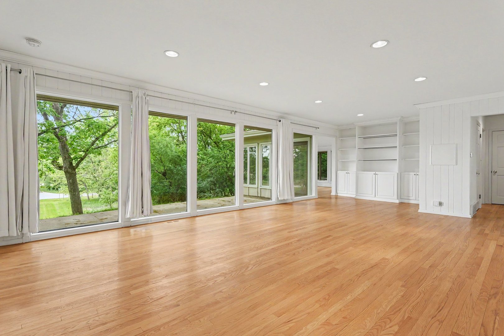 61 Timberlake Road Property Photo 4