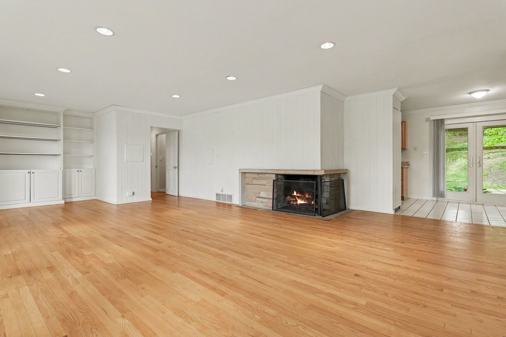 61 Timberlake Road Property Photo 5