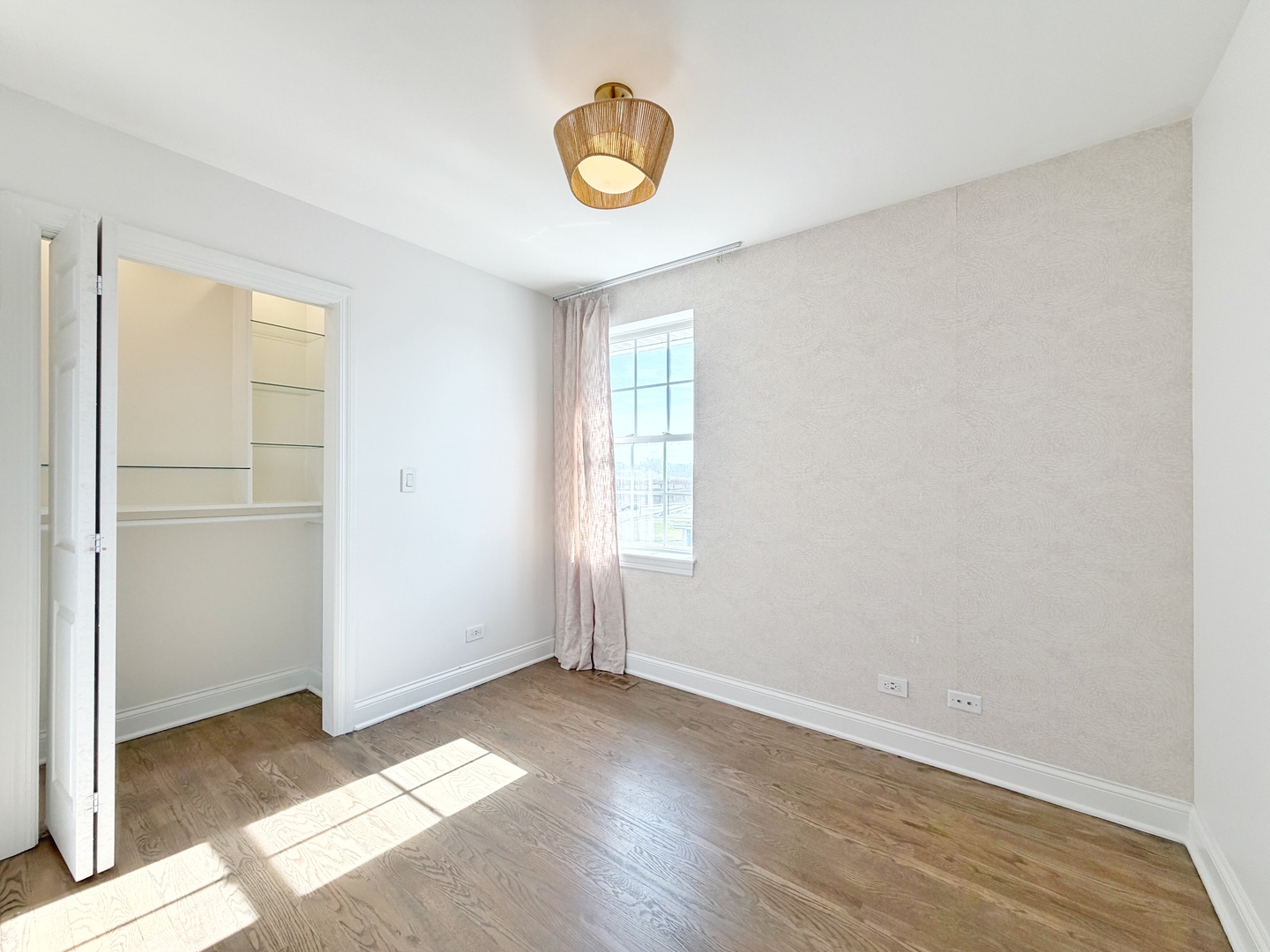 2427 W Grenshaw Street 2 Property Photo 20
