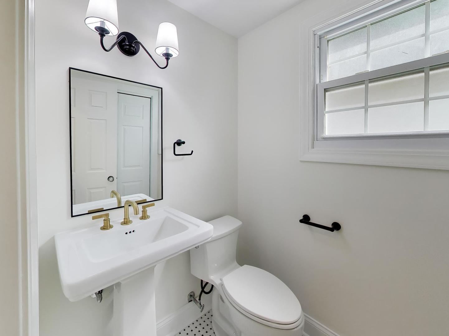 310 S Delphia Avenue Property Photo 15