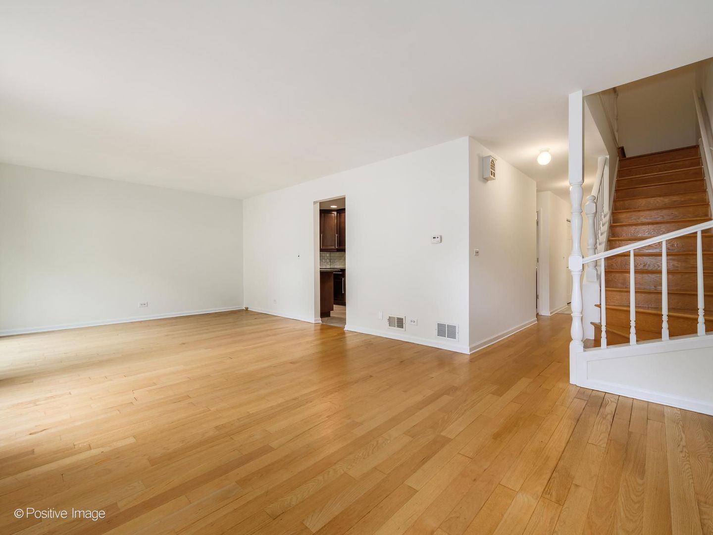 1454 Glencoe Avenue Property Photo 4