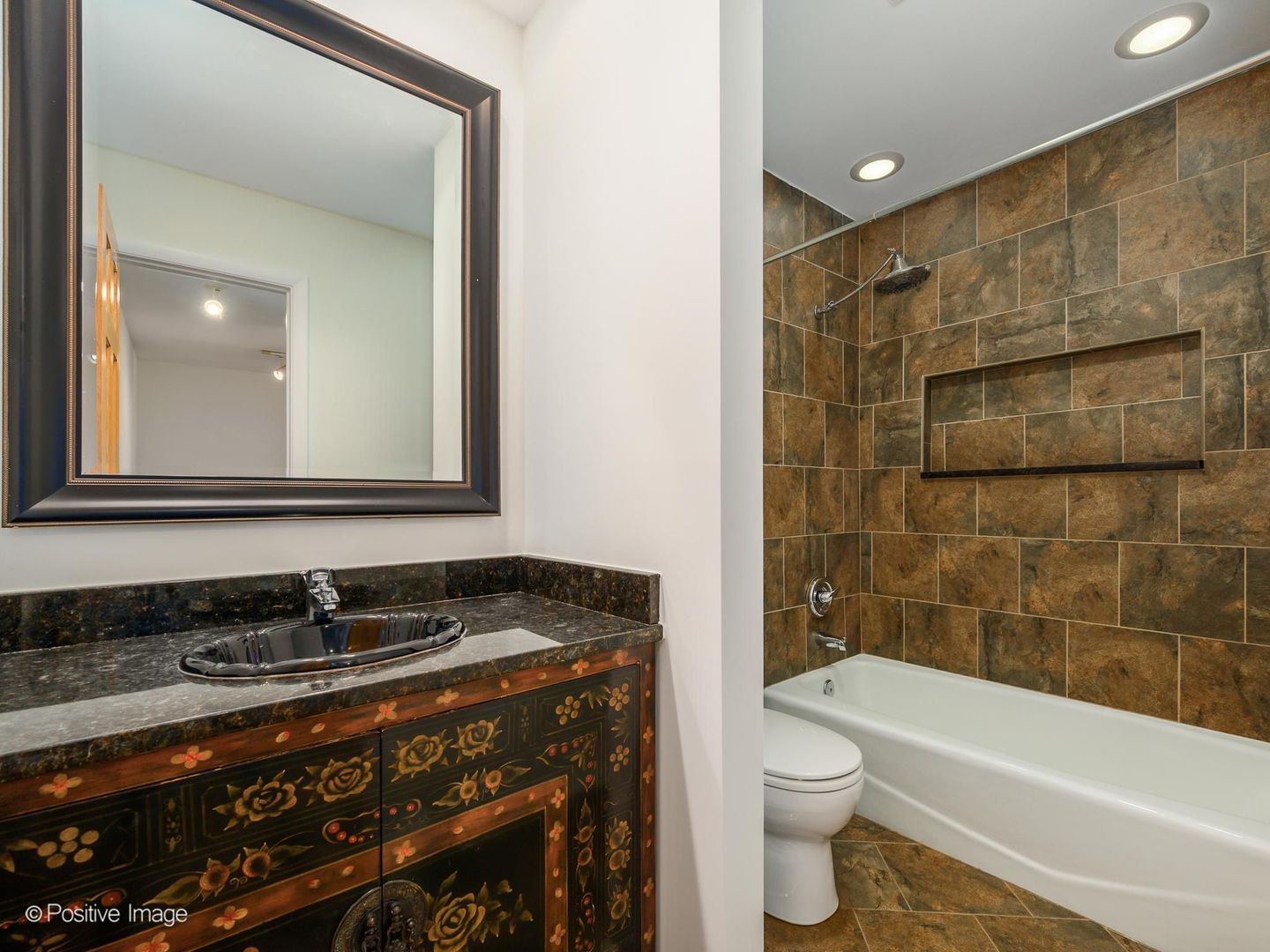 1454 Glencoe Avenue Property Photo 23