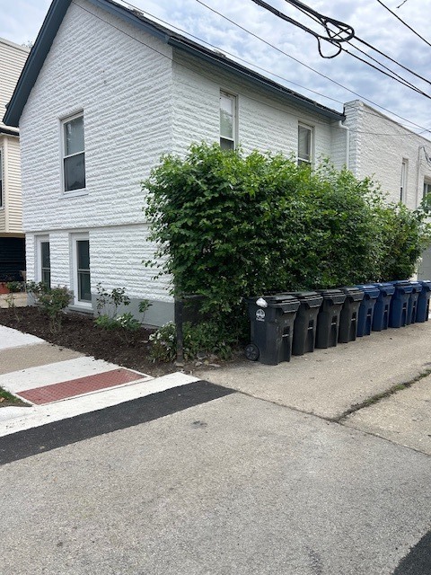 1608 Greenleaf Street Property Photo 4