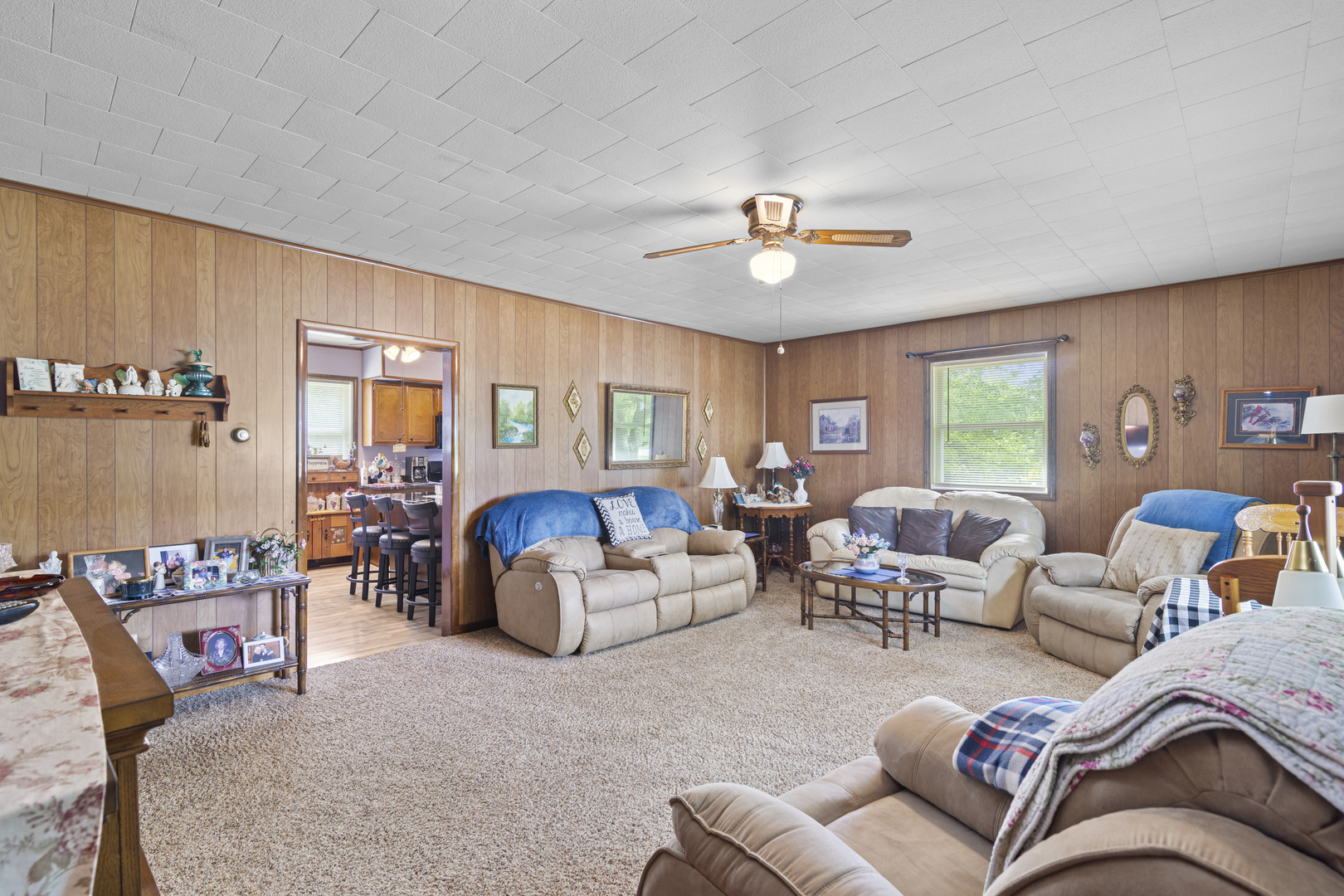 2826 E 2651st Road Property Photo 4