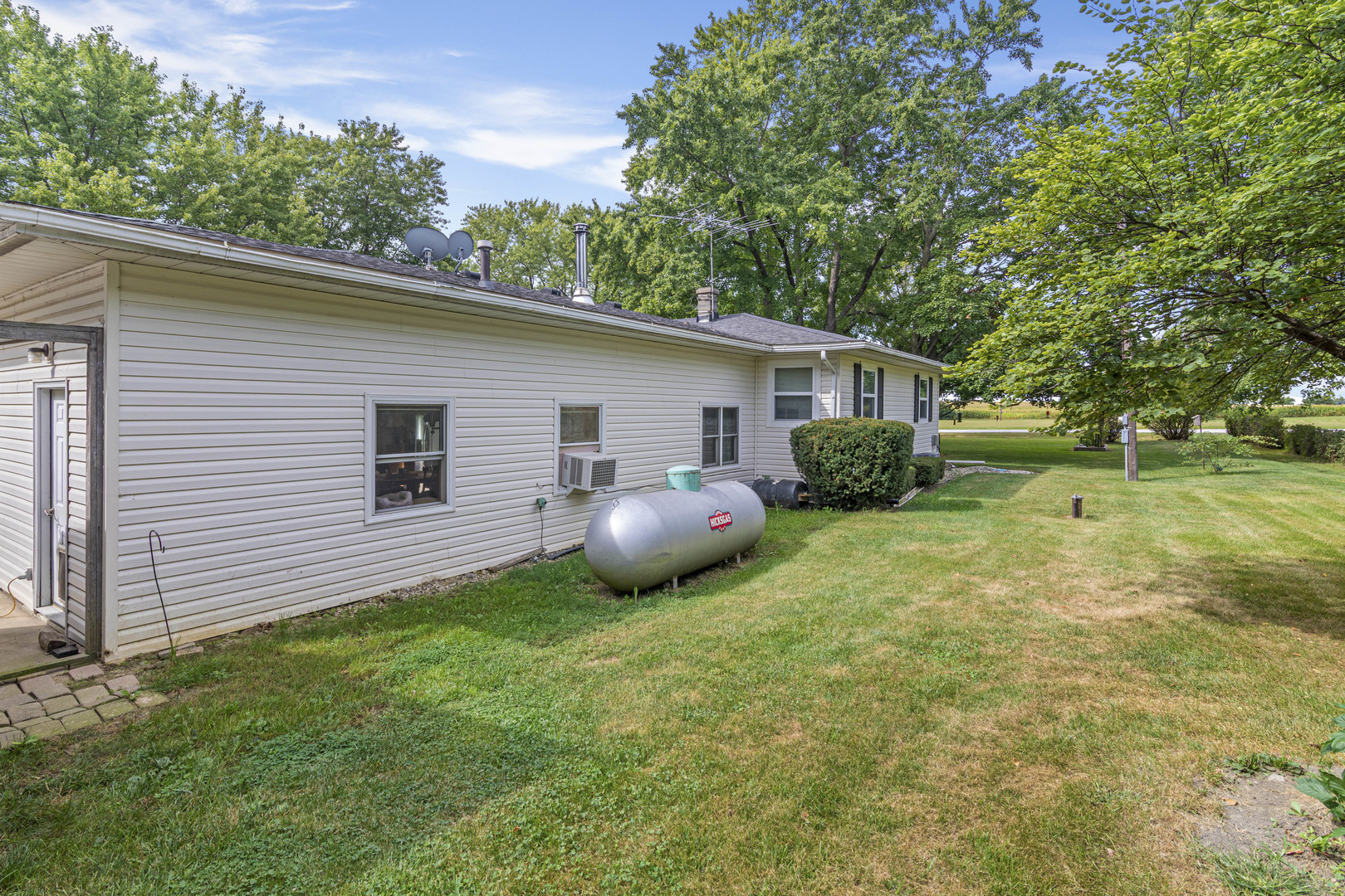 2826 E 2651st Road Property Photo 49