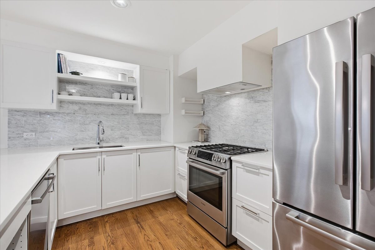 1341 N Wolcott Avenue A Property Photo 8