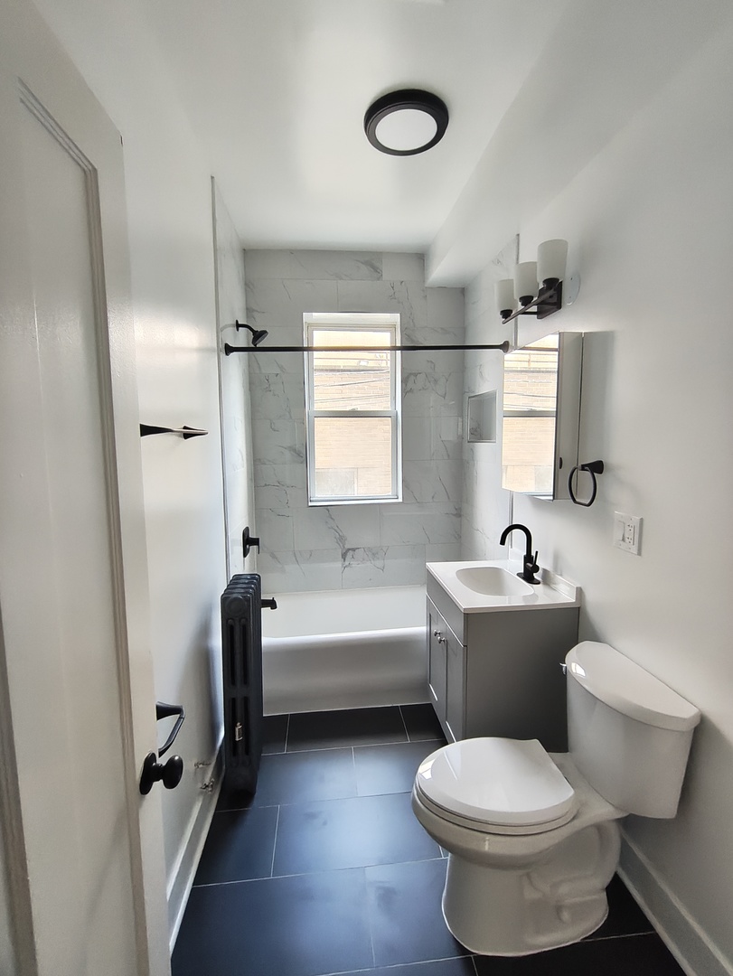1648 W Albion Avenue 2 Property Photo 18