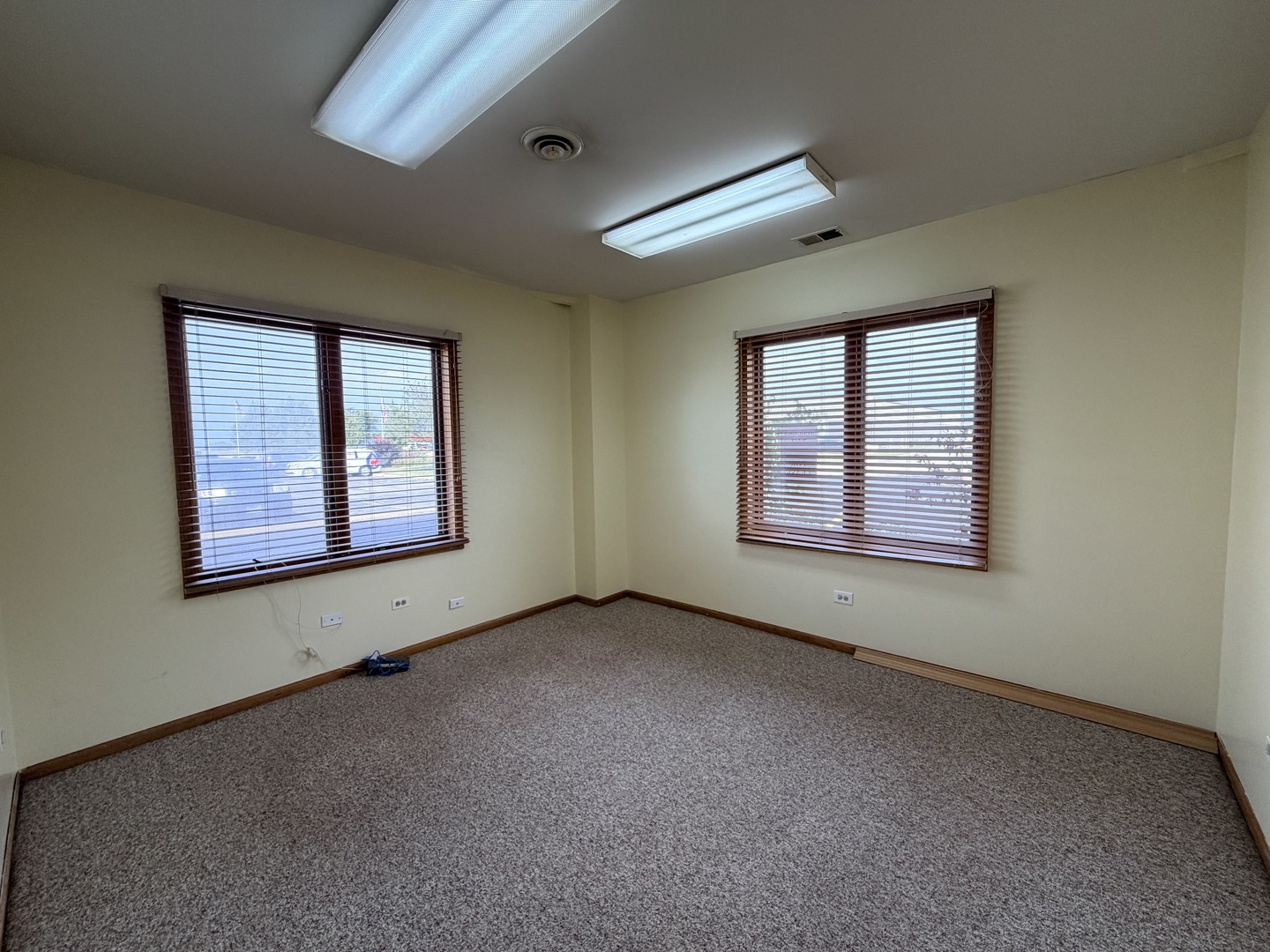 9503 Gulfstream Road A Property Photo 13