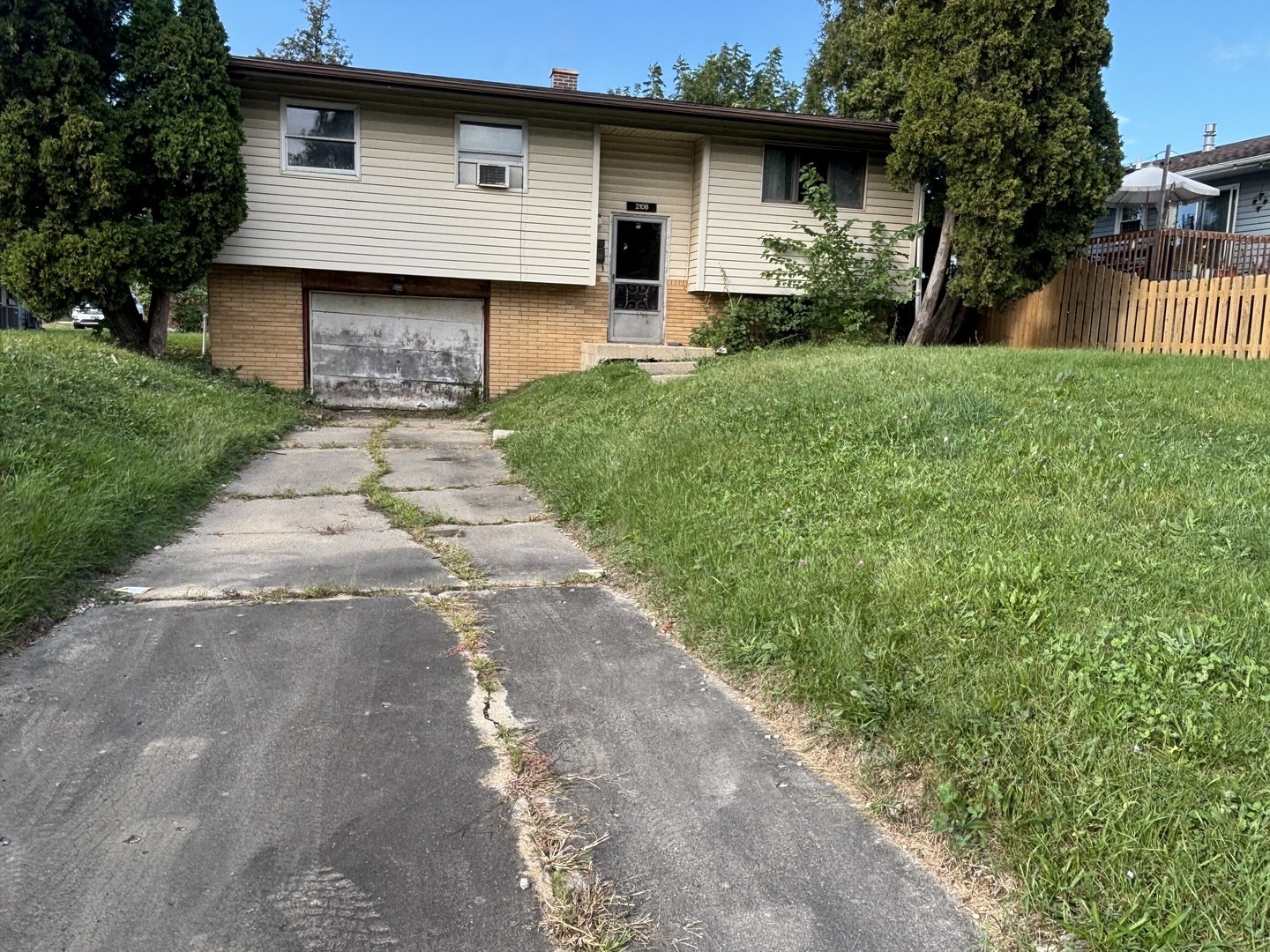 2108 Carmel Boulevard Property Photo 1