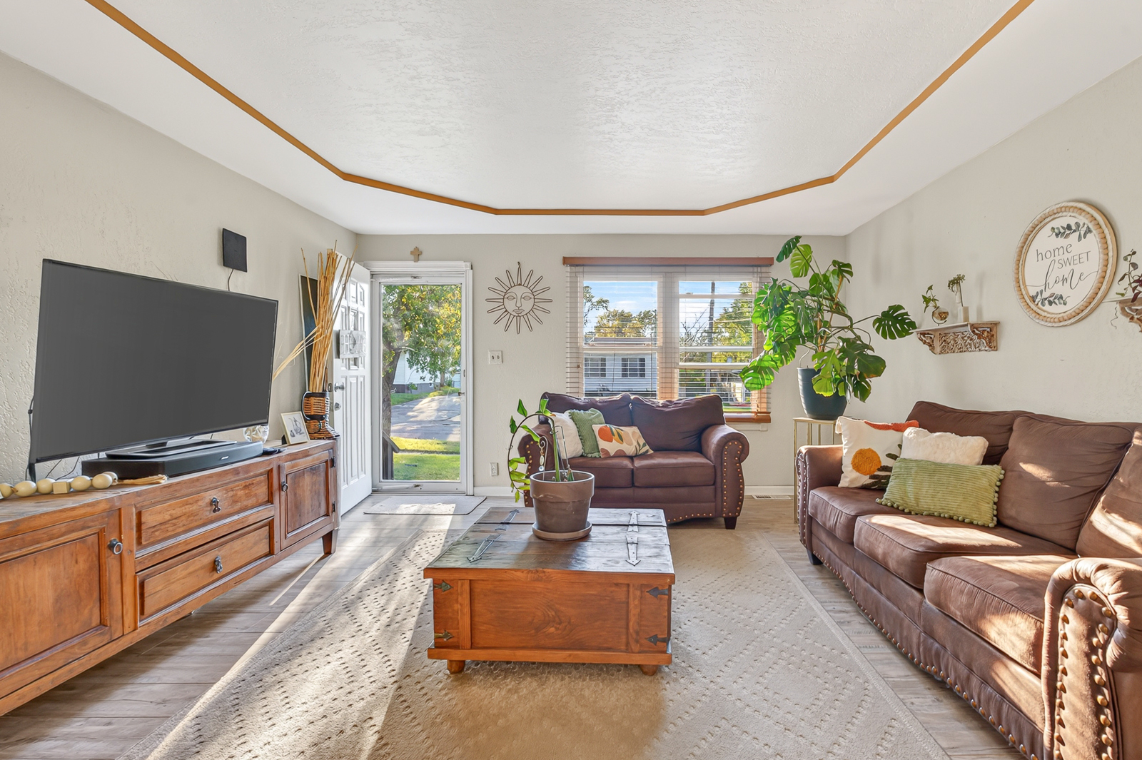 22311 Merrill Avenue Property Photo 9