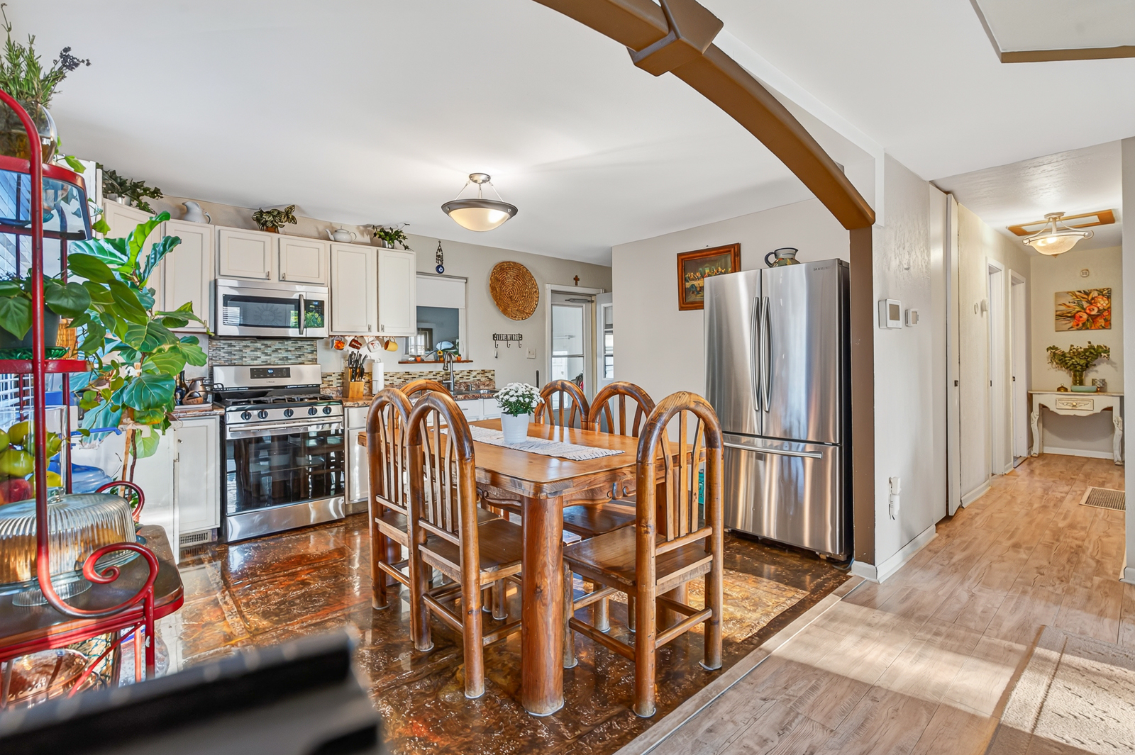 22311 Merrill Avenue Property Photo 10