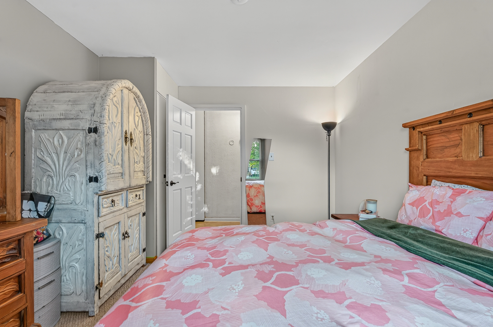 22311 Merrill Avenue Property Photo 20
