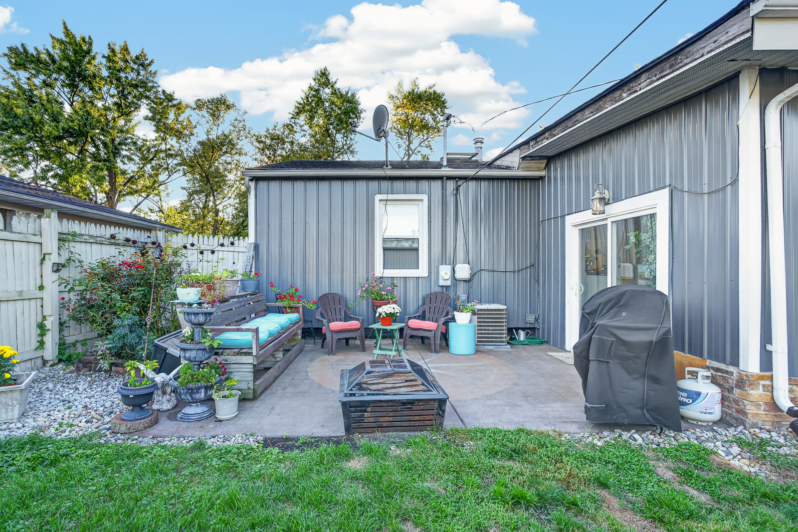 22311 Merrill Avenue Property Photo 47