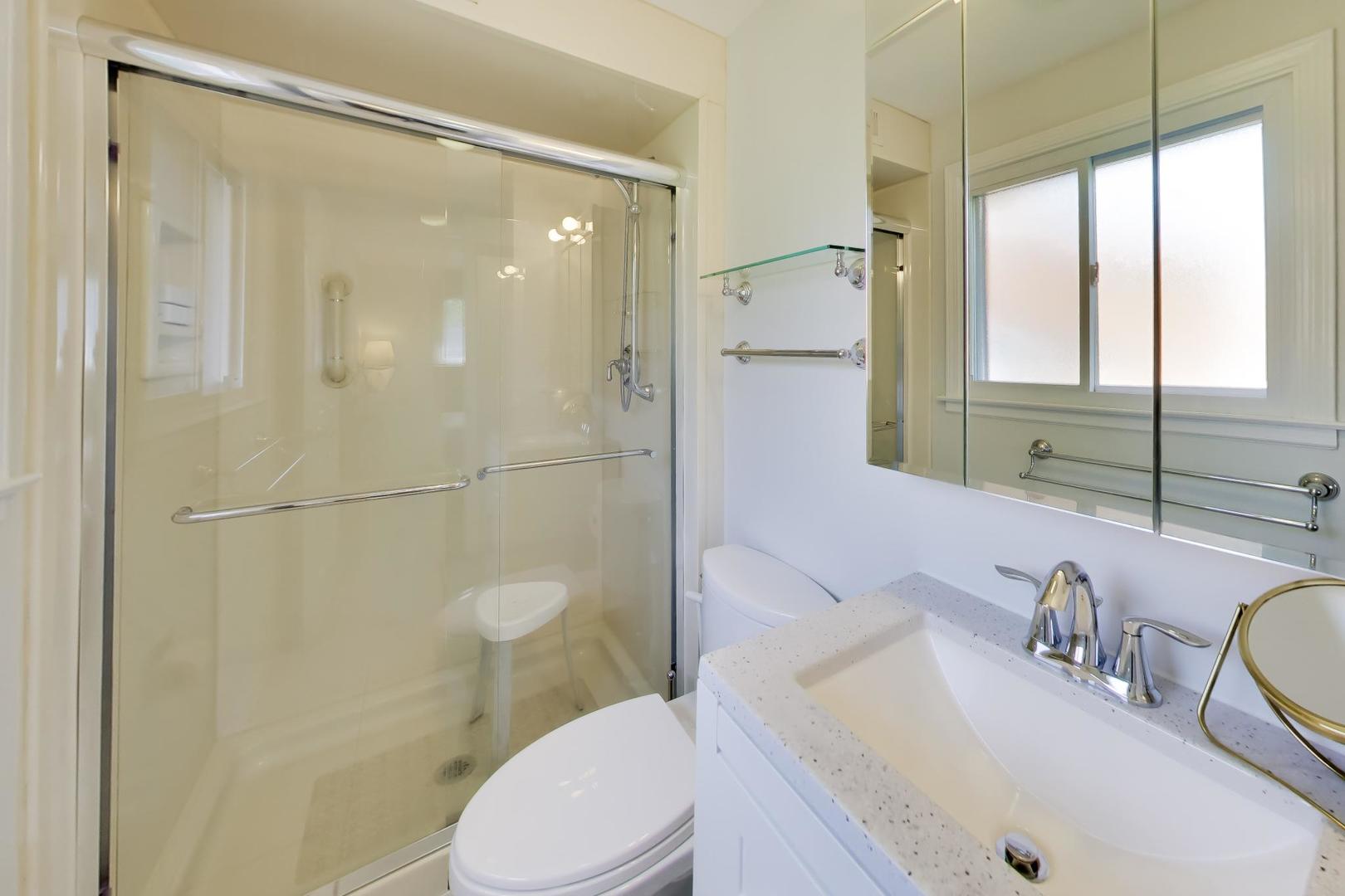 707 E Monterey Road Property Photo 15