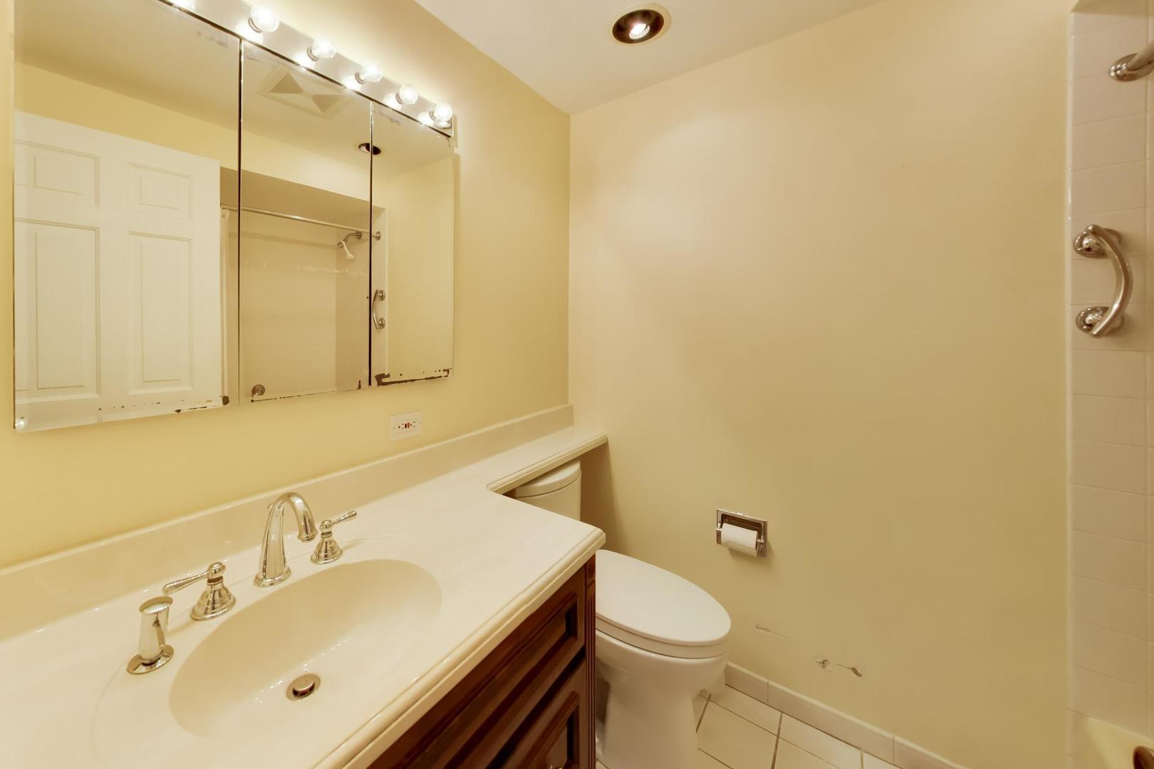 707 E Monterey Road Property Photo 19