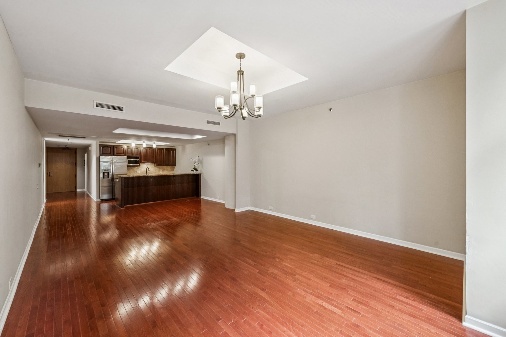 680 N Lake Shore Drive 317 Property Photo 3