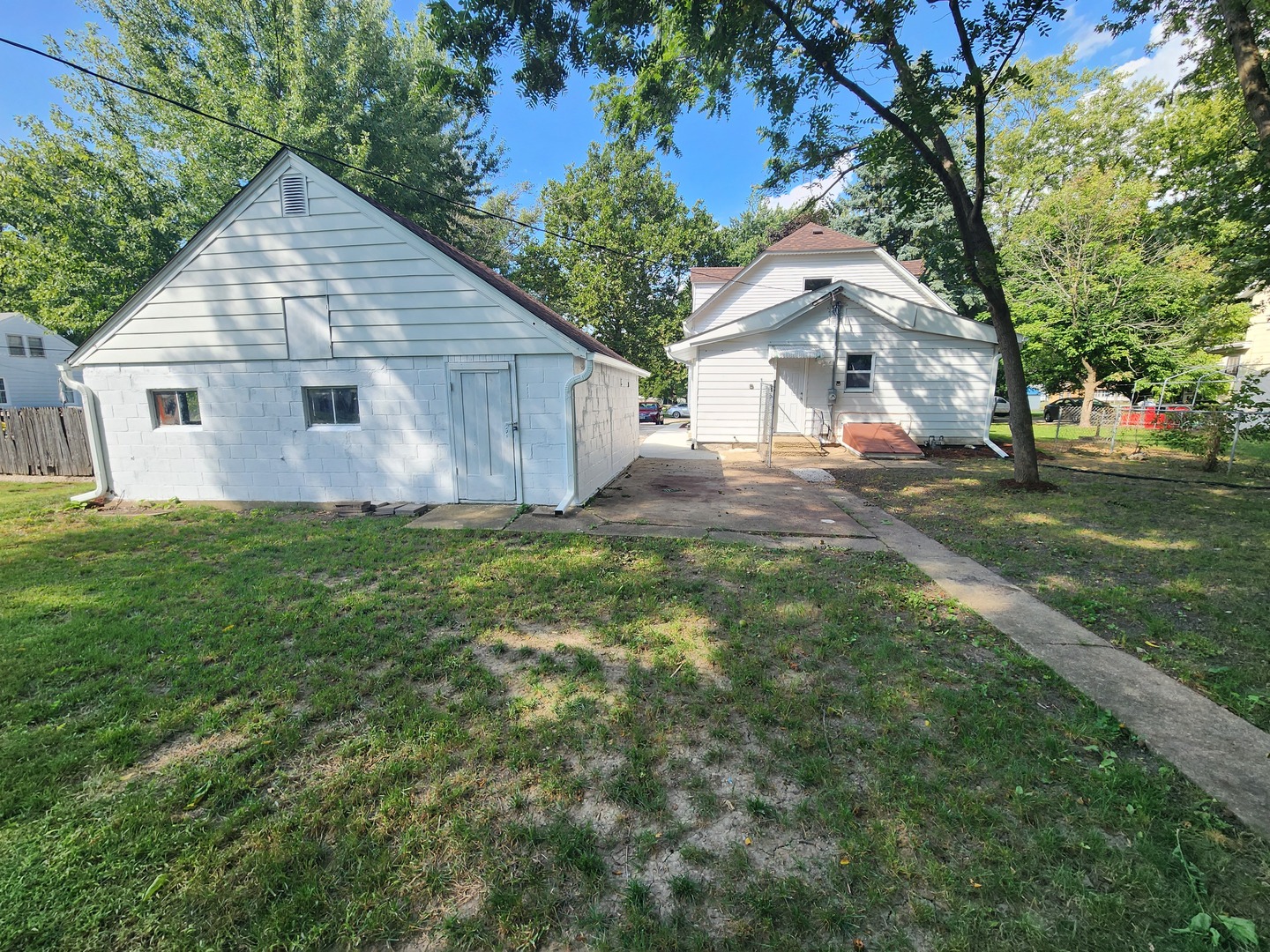 211 N Hickory Street Property Photo 22