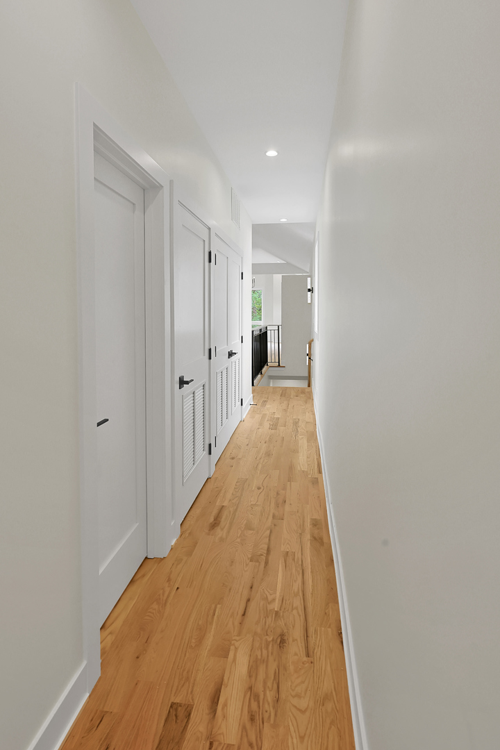 4217 S Indiana Avenue 2 Property Photo 14