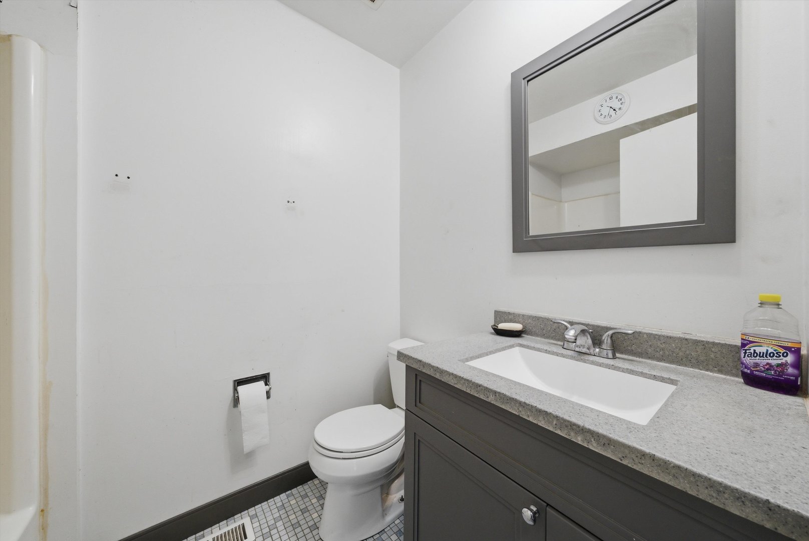 20 Ottawa Court Property Photo 21