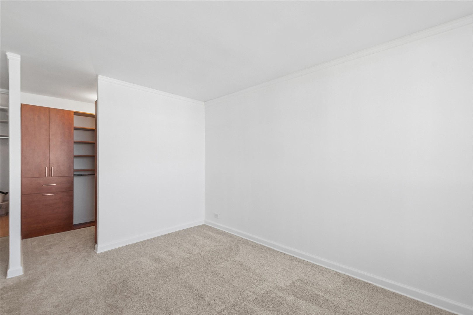 1030 N State Street 29c Property Photo 11