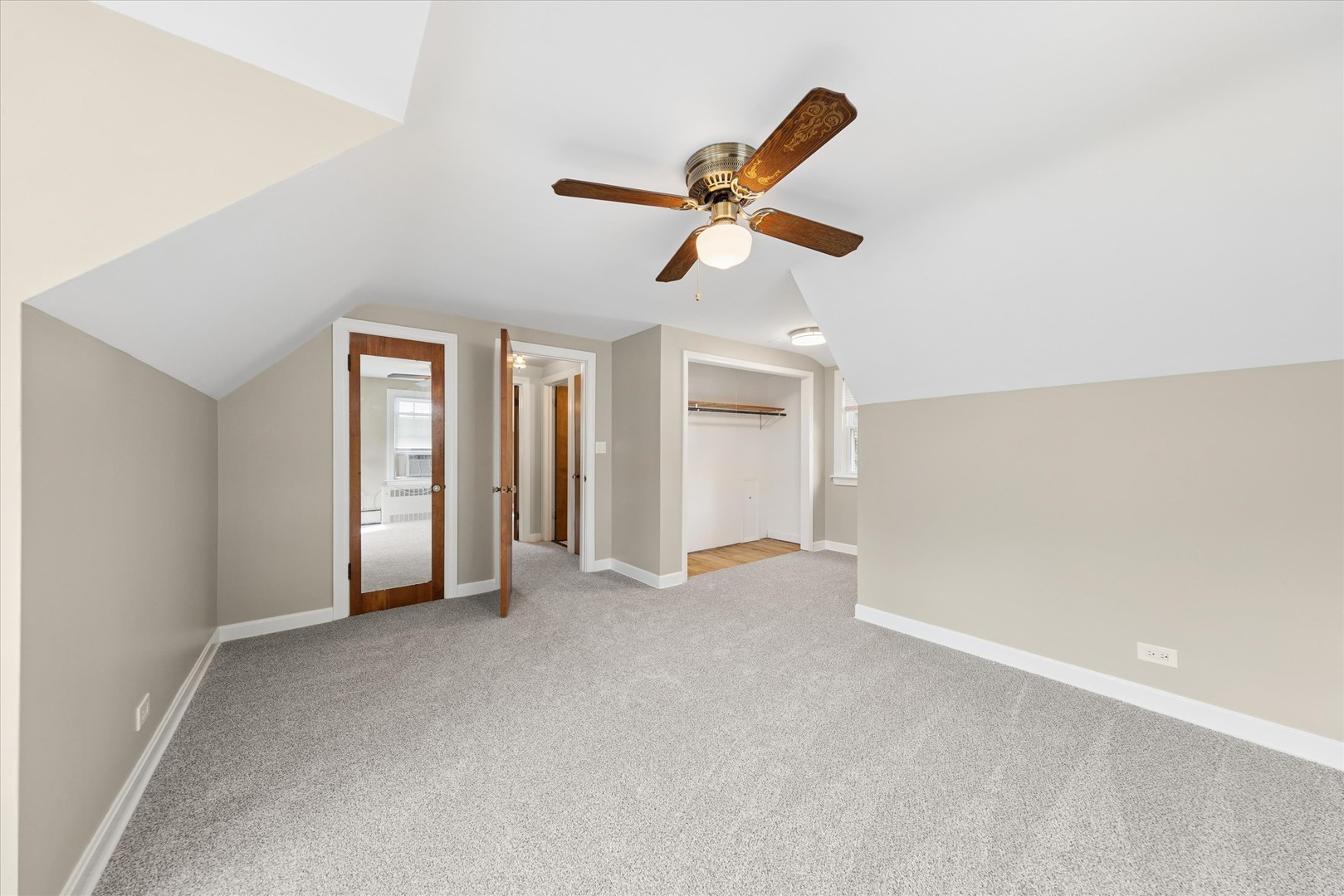 422 S Harvard Avenue Property Photo 22