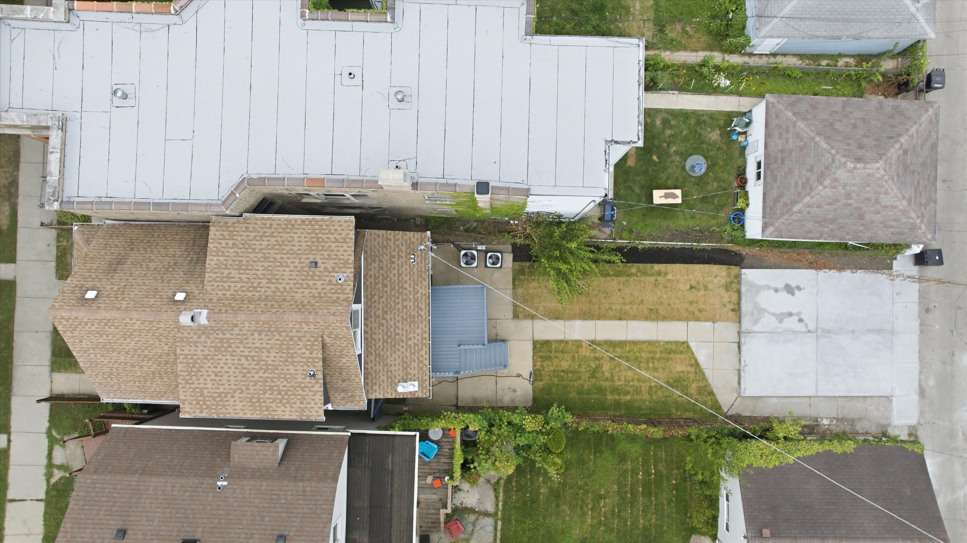 4239 N Albany Avenue Property Photo 27