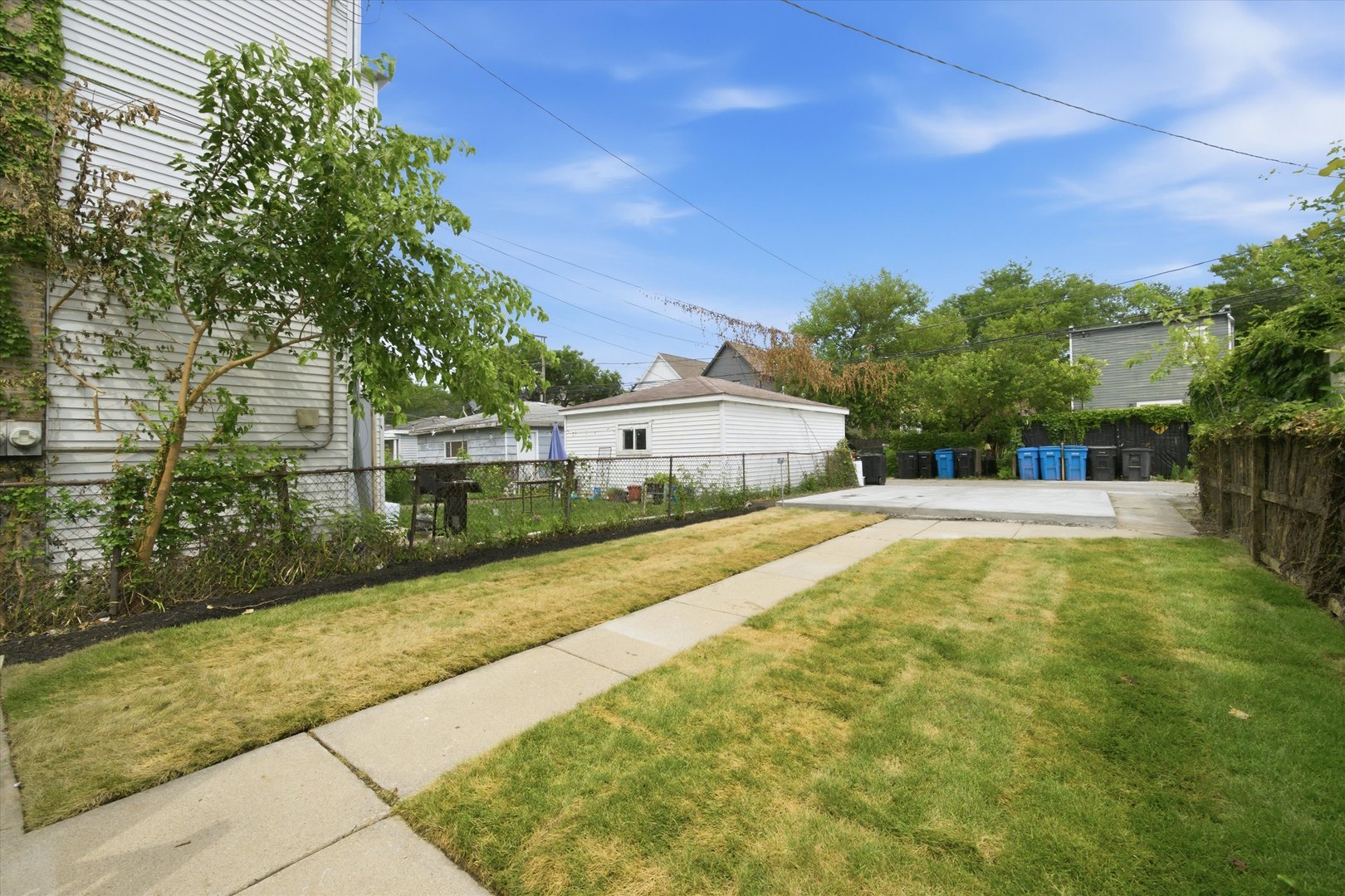 4239 N Albany Avenue Property Photo 30