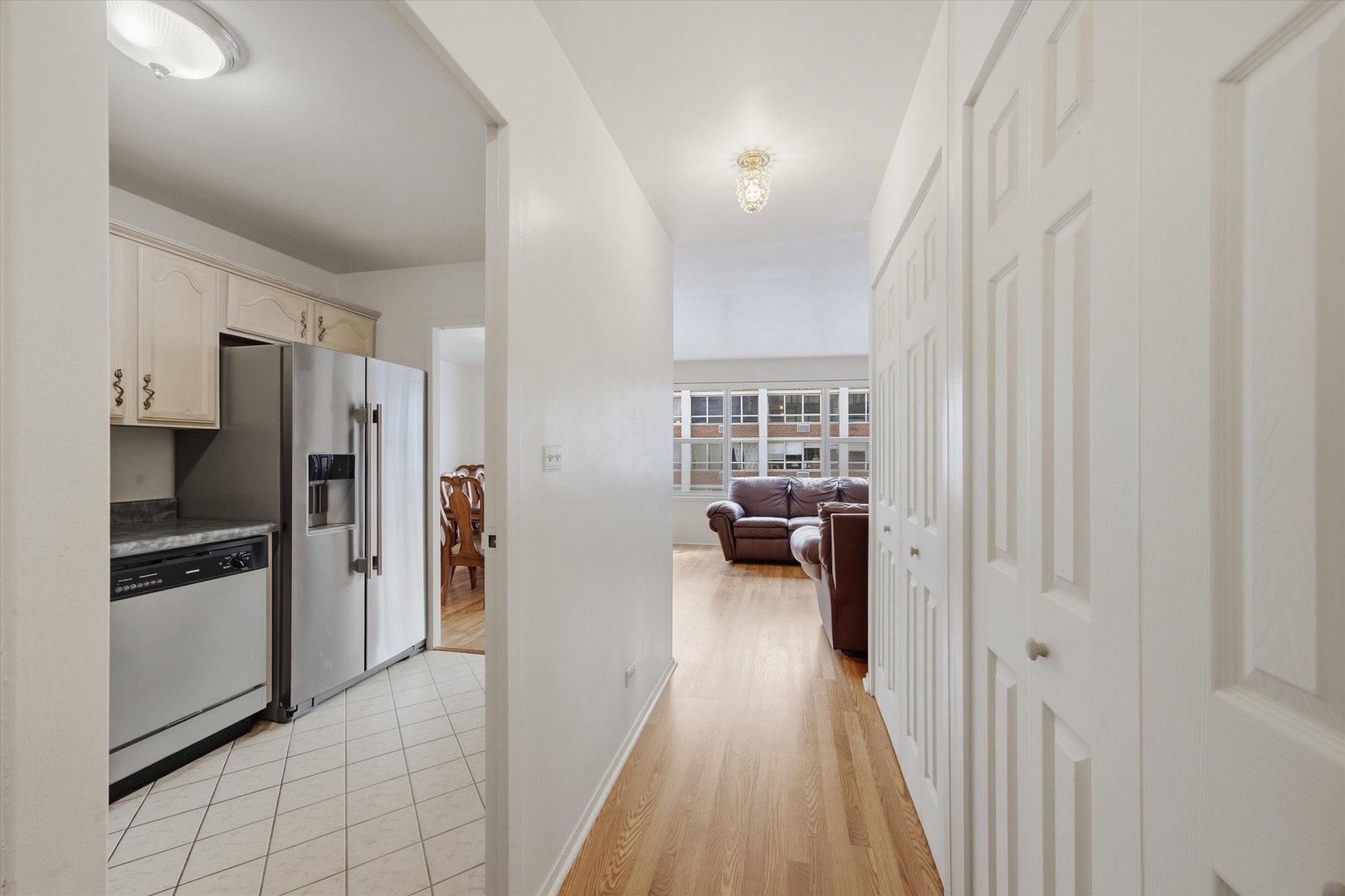 6157 N Sheridan Road 14b Property Photo 6