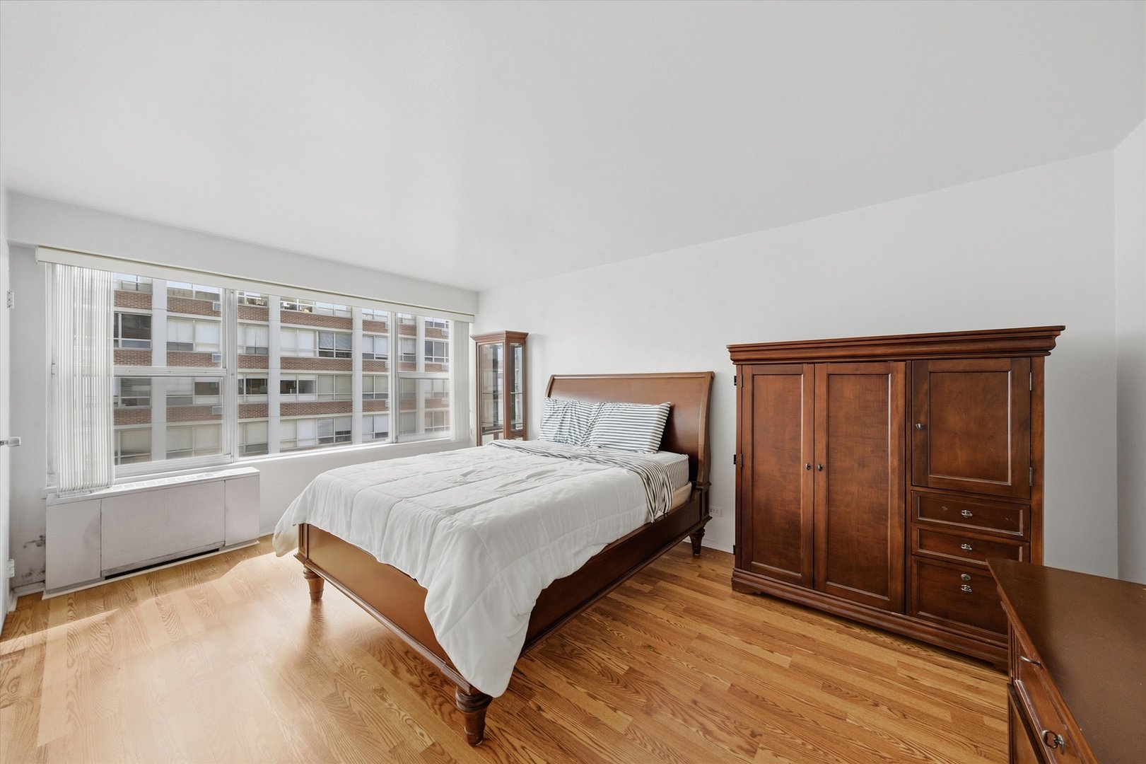 6157 N Sheridan Road 14b Property Photo 18