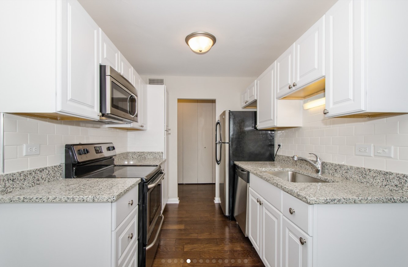 6833 N Kedzie Avenue 914 Property Photo 10