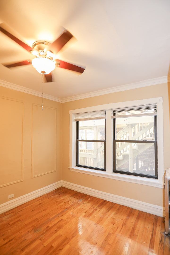 5419 S Harper Avenue 112 Property Photo 6