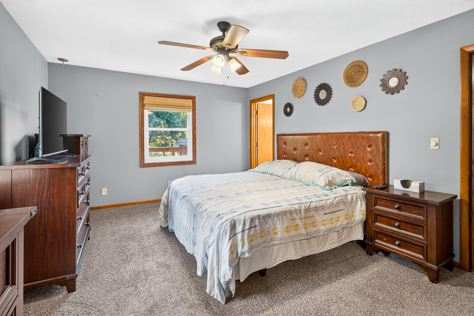 4569 160th Street Property Photo 11