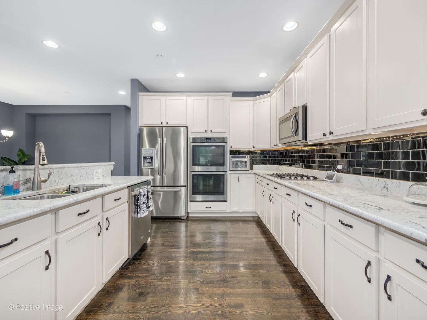 12760116 Property Photo 10