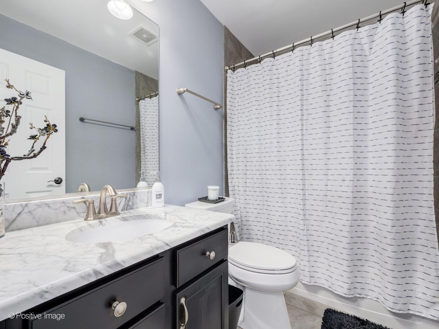 12760116 Property Photo 23
