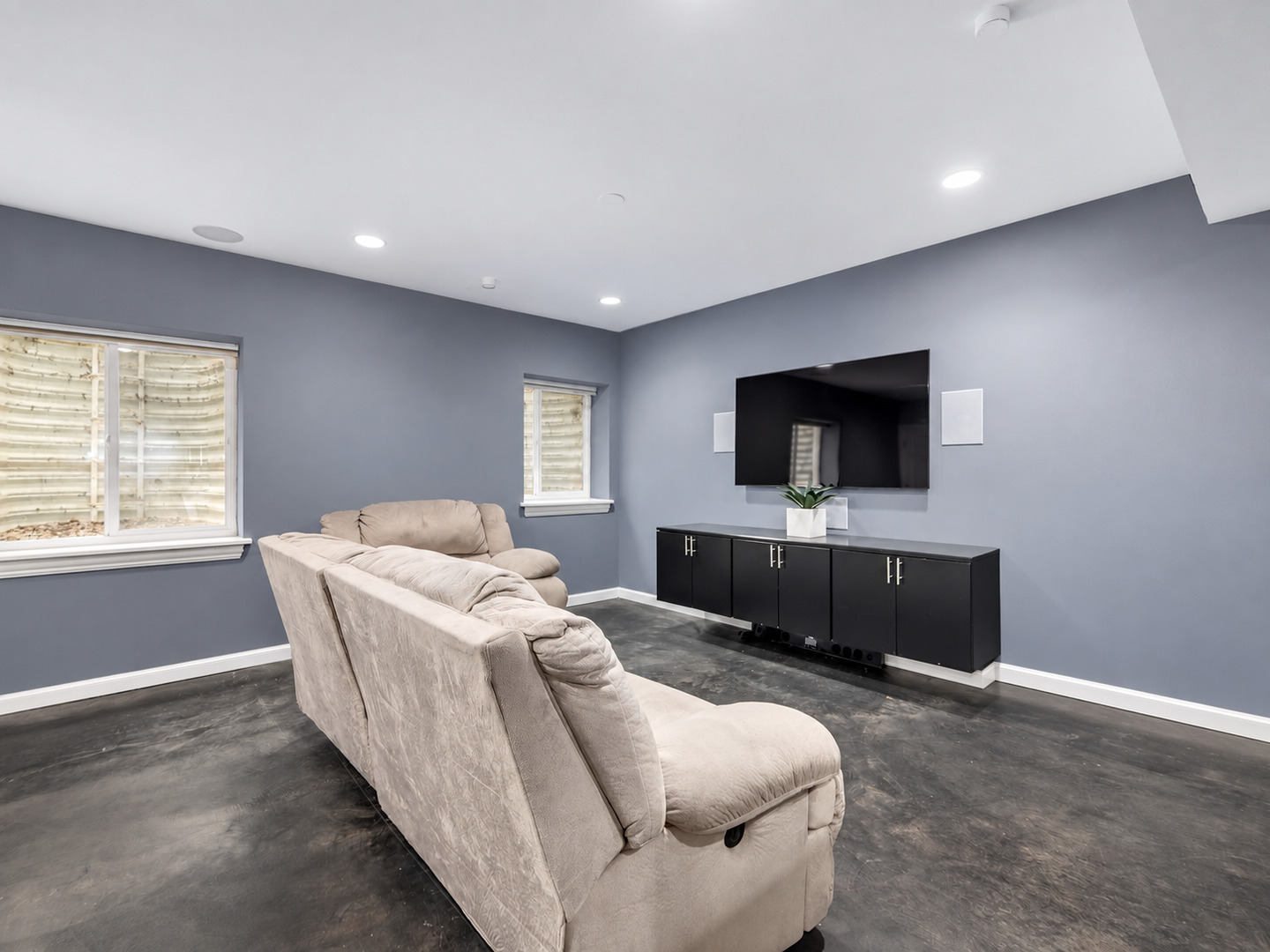 12760116 Property Photo 27