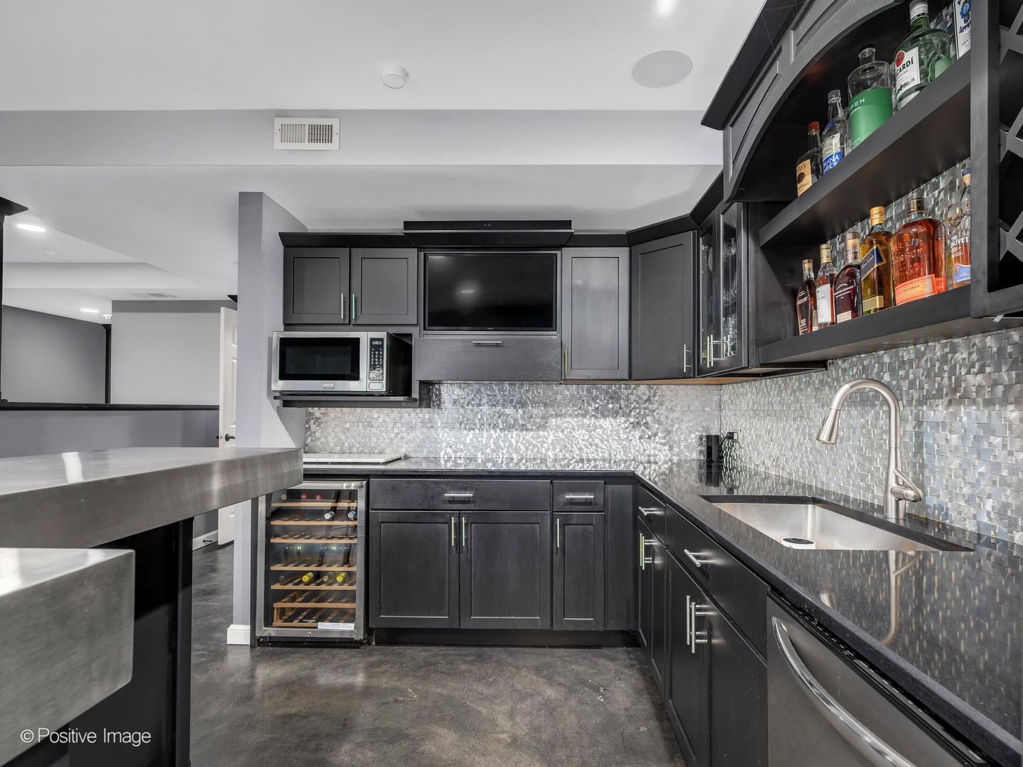 12760116 Property Photo 30