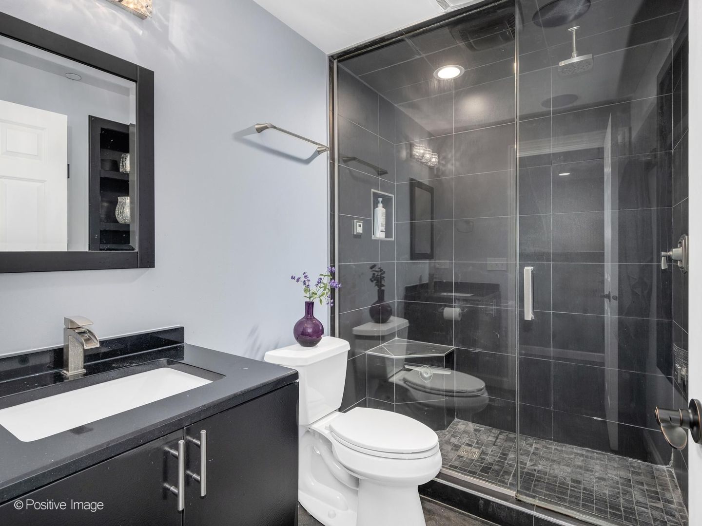 12760116 Property Photo 31