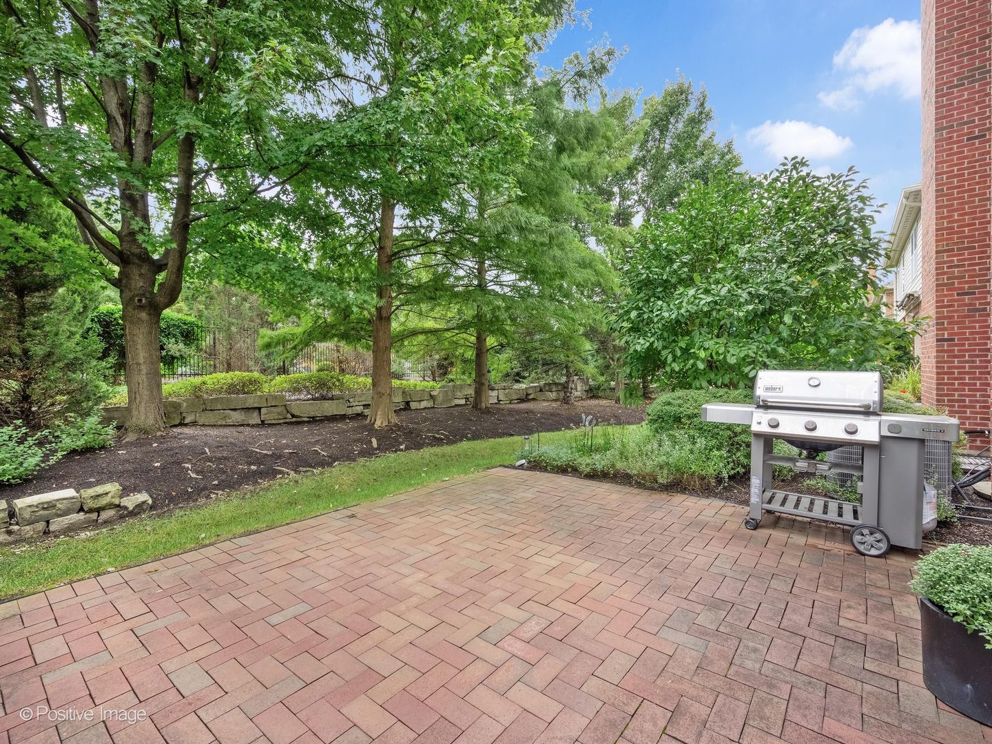 12760116 Property Photo 32