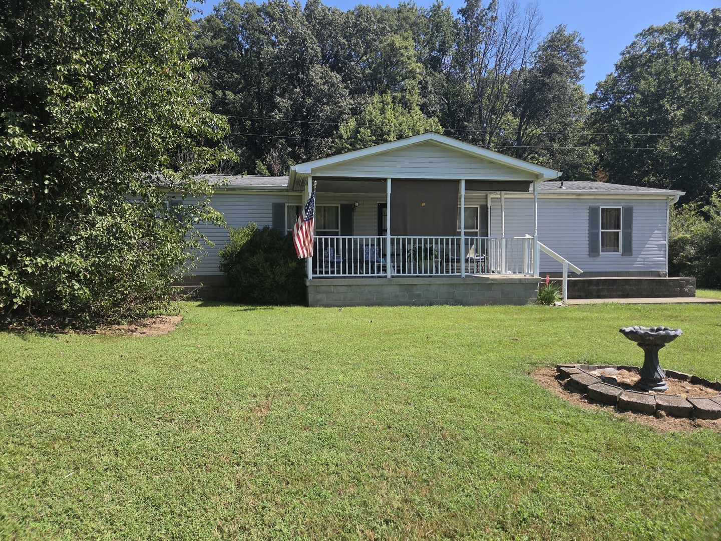 22805 West Street Property Photo 1