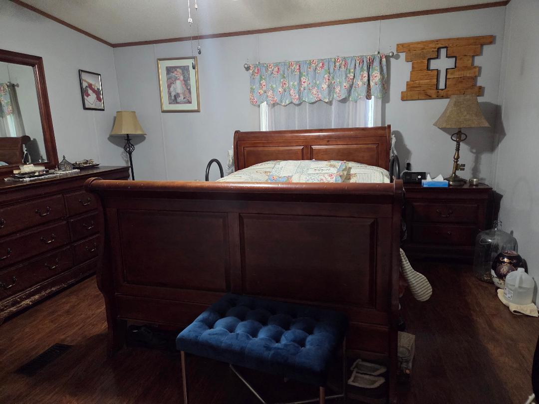 22805 West Street Property Photo 15